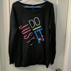 🌞 Nike Sweatshirt